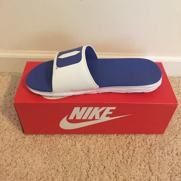 duke nike slides